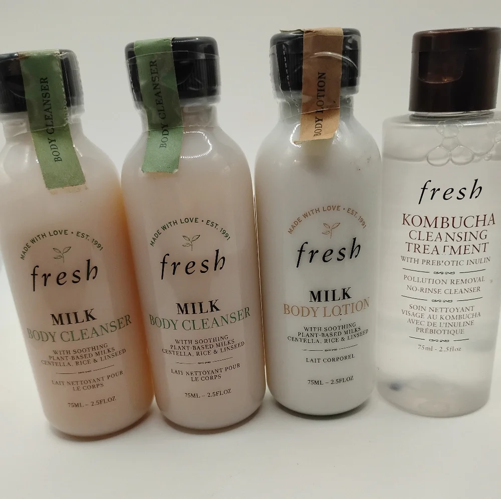 fresh Travel Skincare Set – Soft Pink & White Bottles